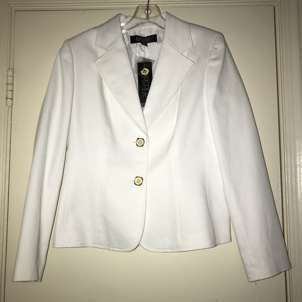 Kasper 2-Buttoned Shoulder Padded White Blazer
